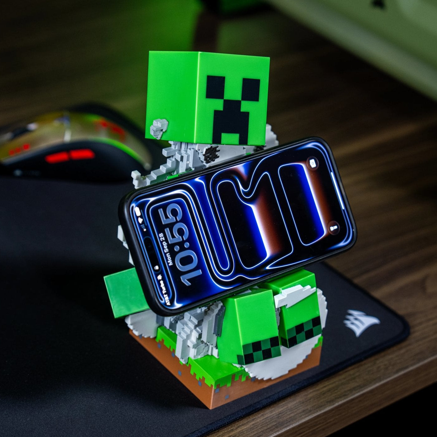 Exploding Creeper Controller Holder & Phone Stand – Minecraft, Cable Guys