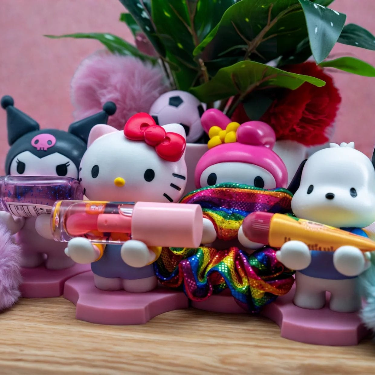 Hello Kitty Phone Stand - Hello Kitty, Mini Cable Guys