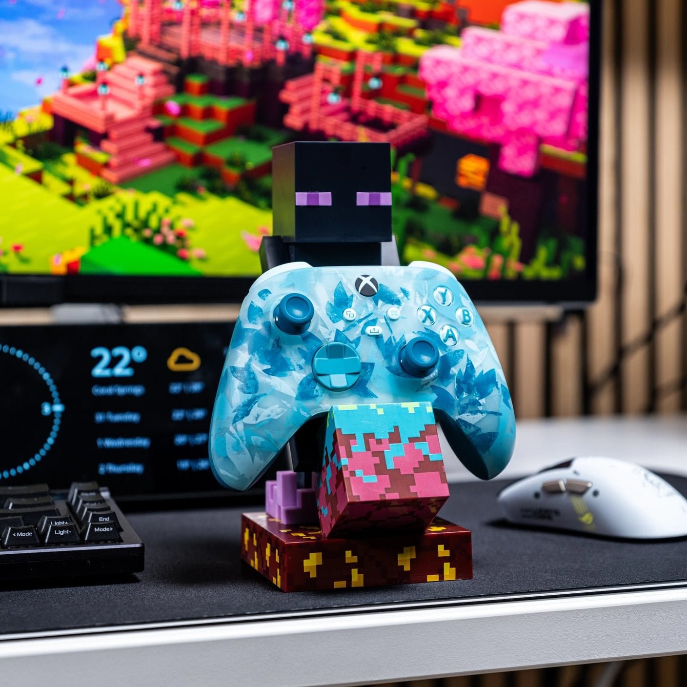 Enderman Nether Edition Controller Holder & Phone Stand – Minecraft, Cable Guys - EXG Pro
